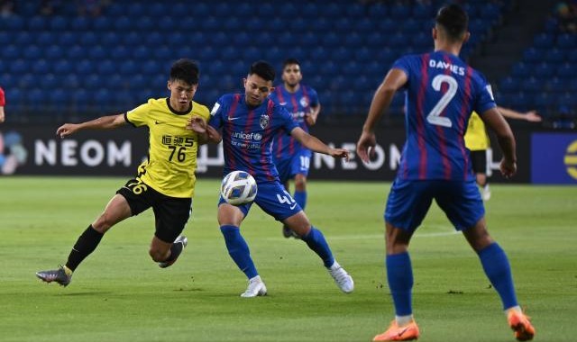 APP下载-亚冠七连败平队史最大失利 广州队：不能白交学费