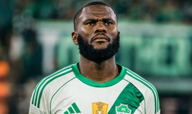 开云体育app-罗马诺：尤文和凯西团队进行首次会面，球员正考虑是否回欧洲